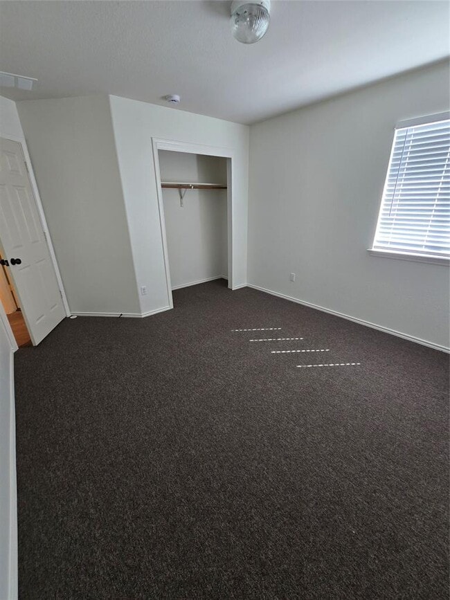 Building Photo - 11909 Big Sky Dr