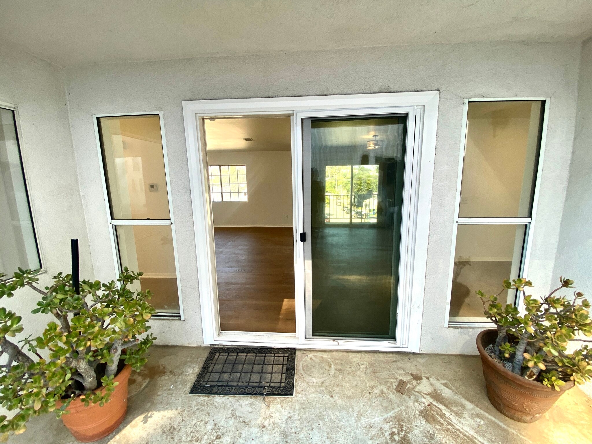 Building Photo - 3973 Verdugo Rd