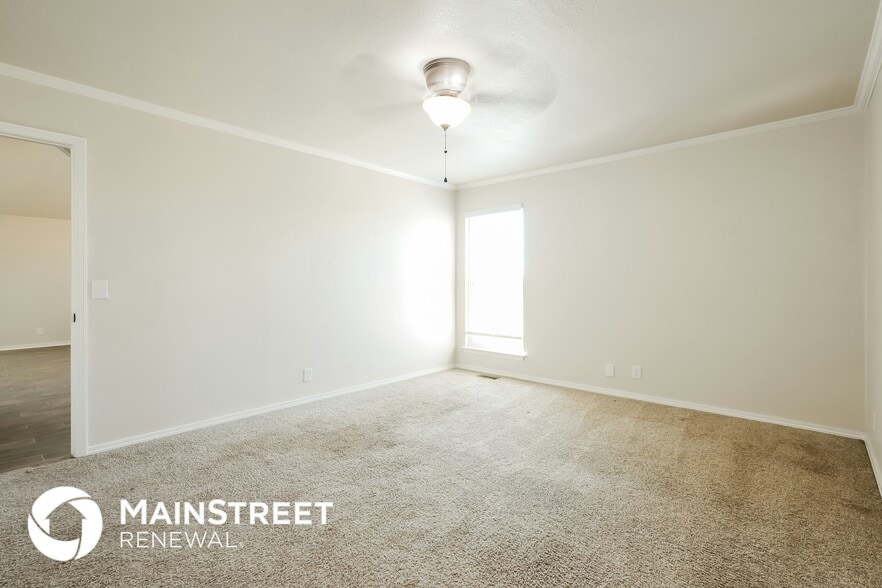 Building Photo - 725 Lapwing Rd