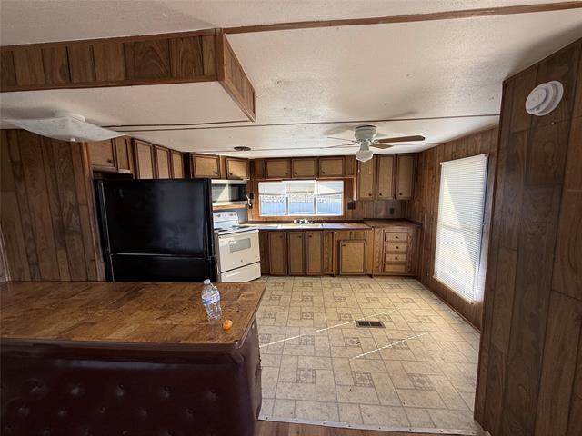 Building Photo - 3304 Hidalgo Rd