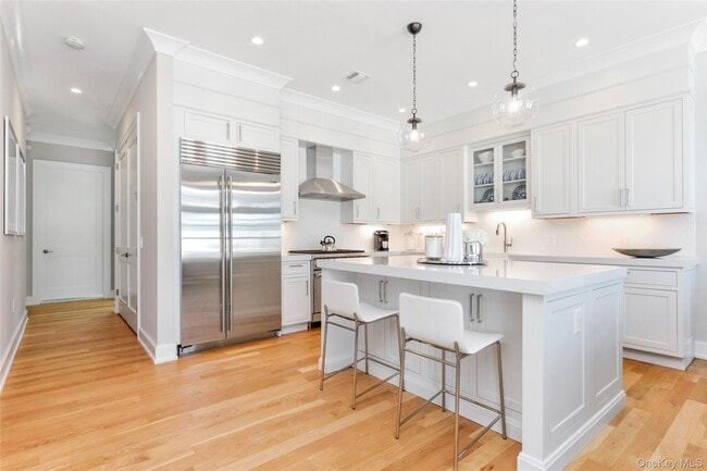 Building Photo - 601 Grist Mill Cir