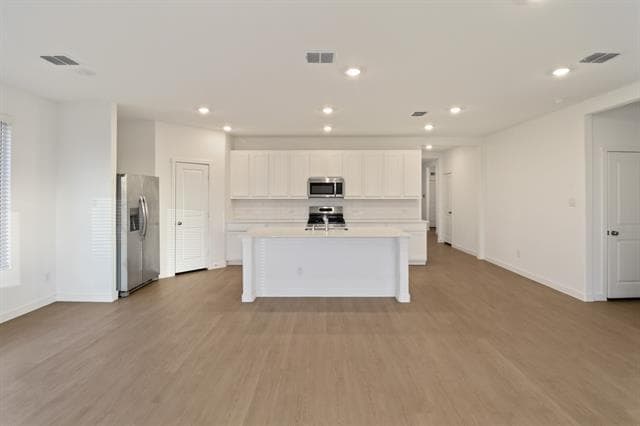 Building Photo - 1016 Flameleaf Dr