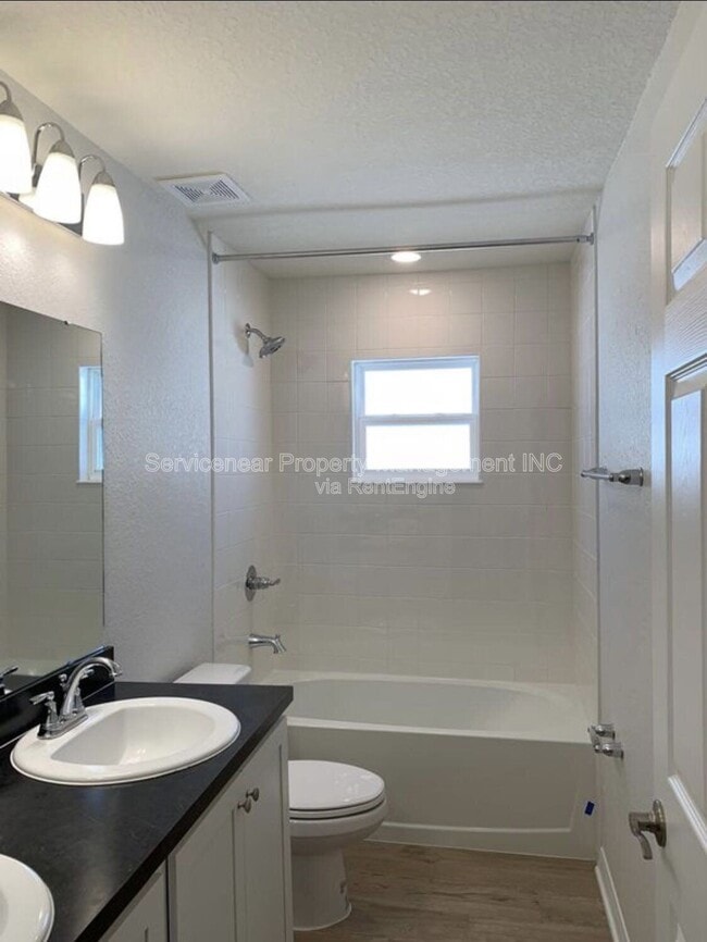 Building Photo - 11838 Stone Pine St