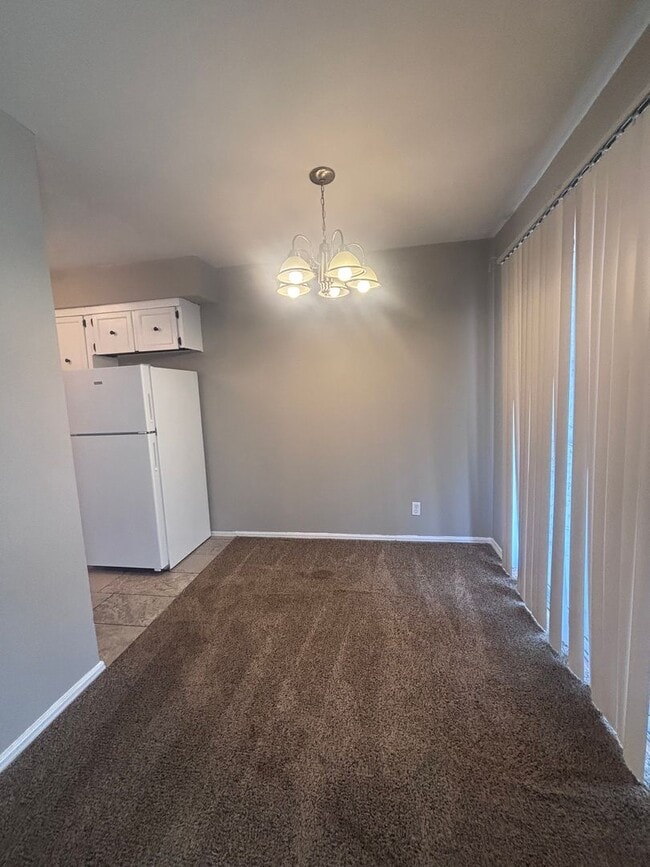 Building Photo - 1 Bed / 1 Bath at Willow Creek Condos – 68th & Yale $975/month | $975 Security Deposit