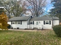 Building Photo - 2631 Tatham Rd