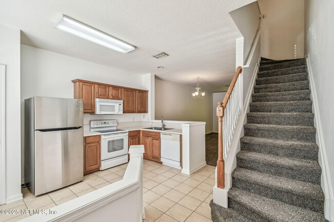 Building Photo - 3491 Lone Tree Ln