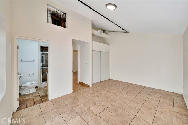 Building Photo - 6933 Amigo Ave