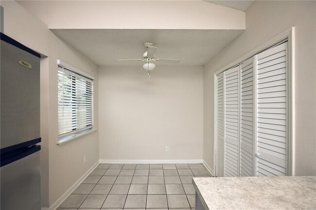 Building Photo - 3882 Springleaf Point