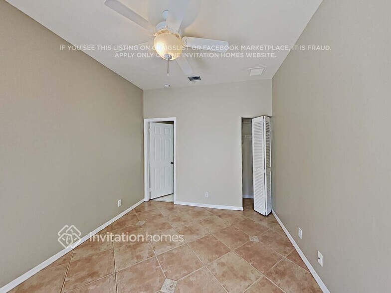 Building Photo - 5820 NW 60th St