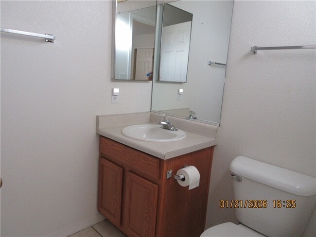 Building Photo - 2469 Fox