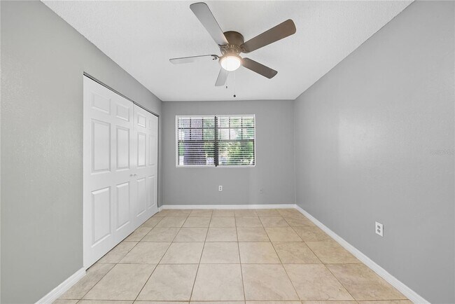 Building Photo - 12401 Oak Cedar Pl
