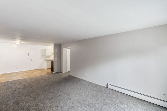 Building Photo - *Beautiful Apartment in Park Like Setting*...