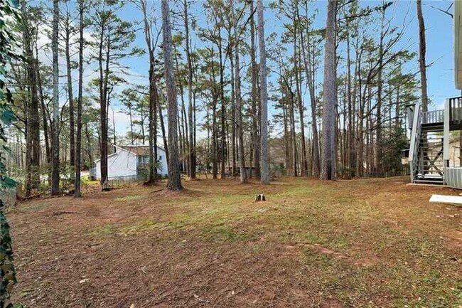Building Photo - Fantastic 4bd/2ba home! Let yourself in!