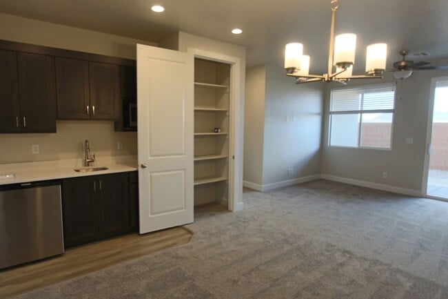 Building Photo - BRAND NEW: 2170+ SQFT and majestic VIEWS