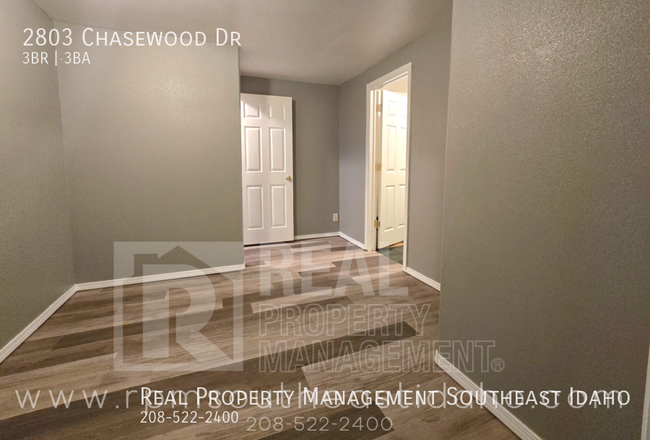 Building Photo - 2803 Chasewood Dr