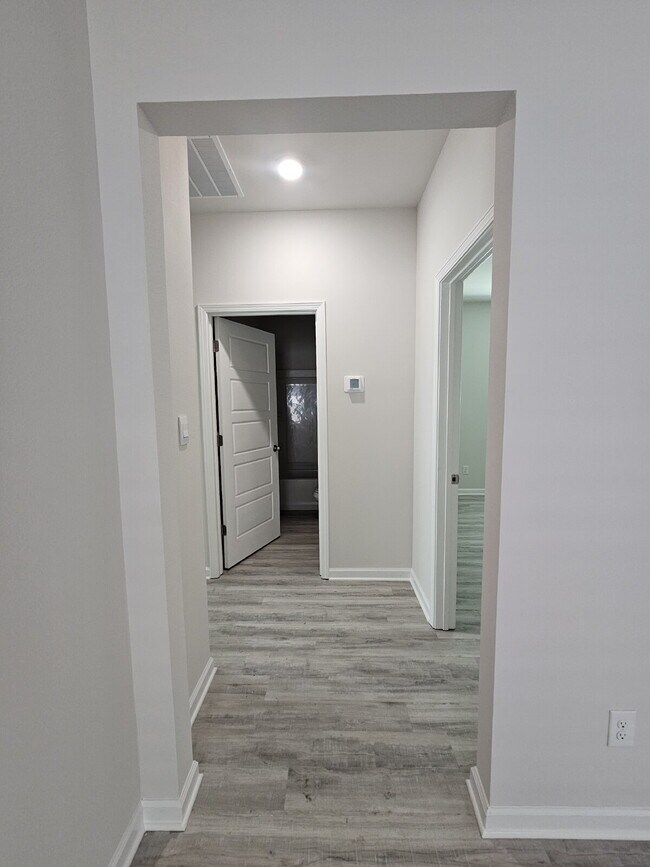 Building Photo - "New Construction 4-Bed Gem on Renova Drive in Pelican Lakes! Near LSU!