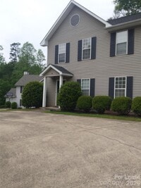 Building Photo - 802 Selwyn Oaks Ct