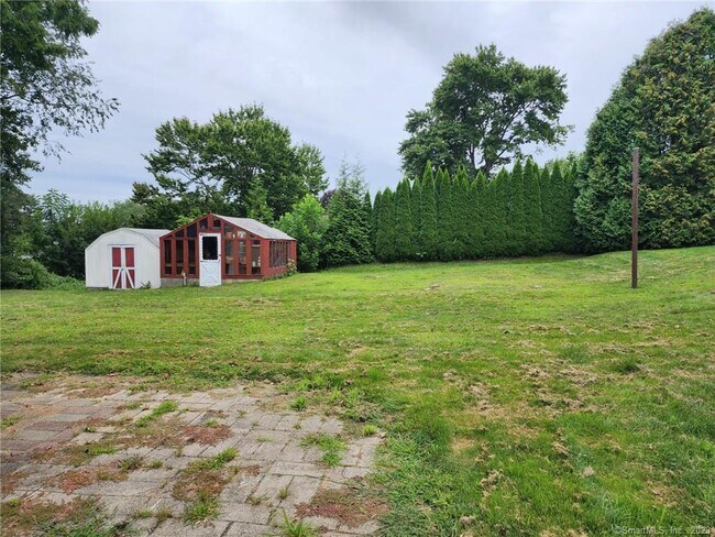 Building Photo - 68 Geissler Dr