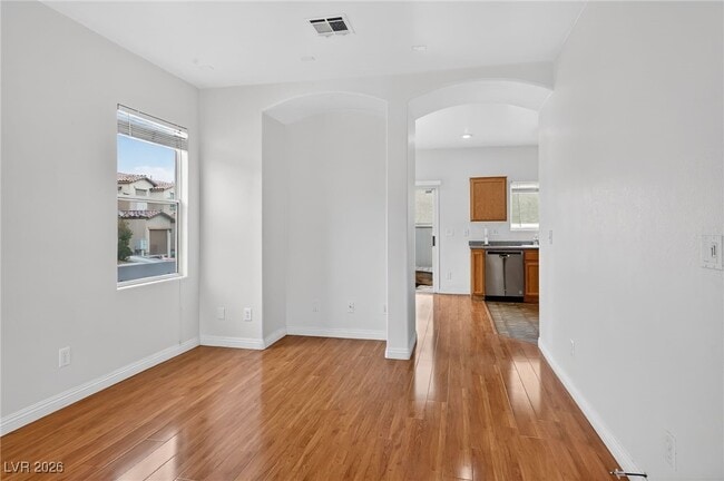 Building Photo - 8038 Kings Ransom St