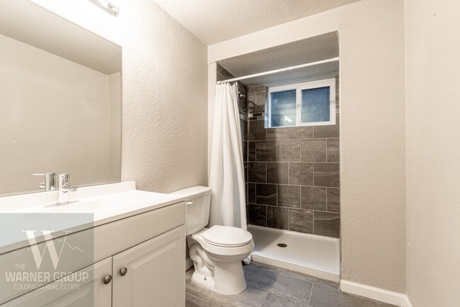 Building Photo - 4030 Baytown Dr