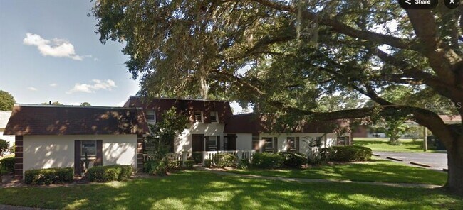 Building Photo - 1548 SE 27th St