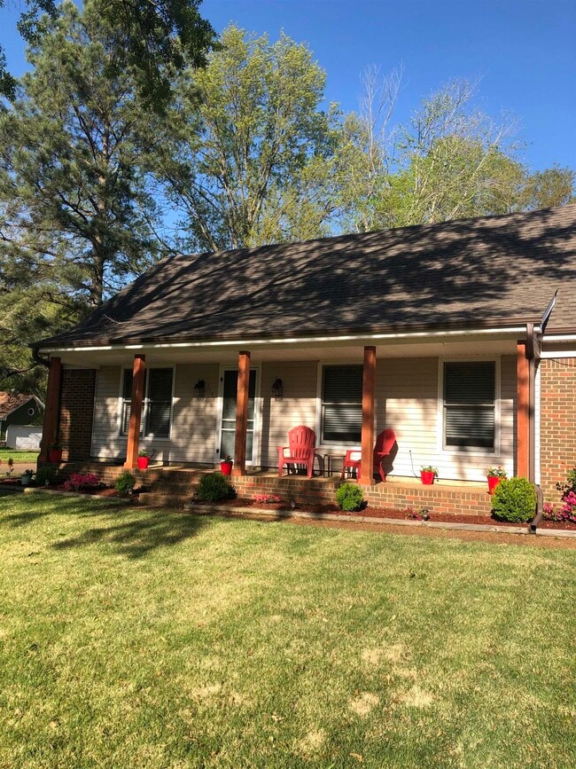 Primary Photo - 1150 Tararidge Dr