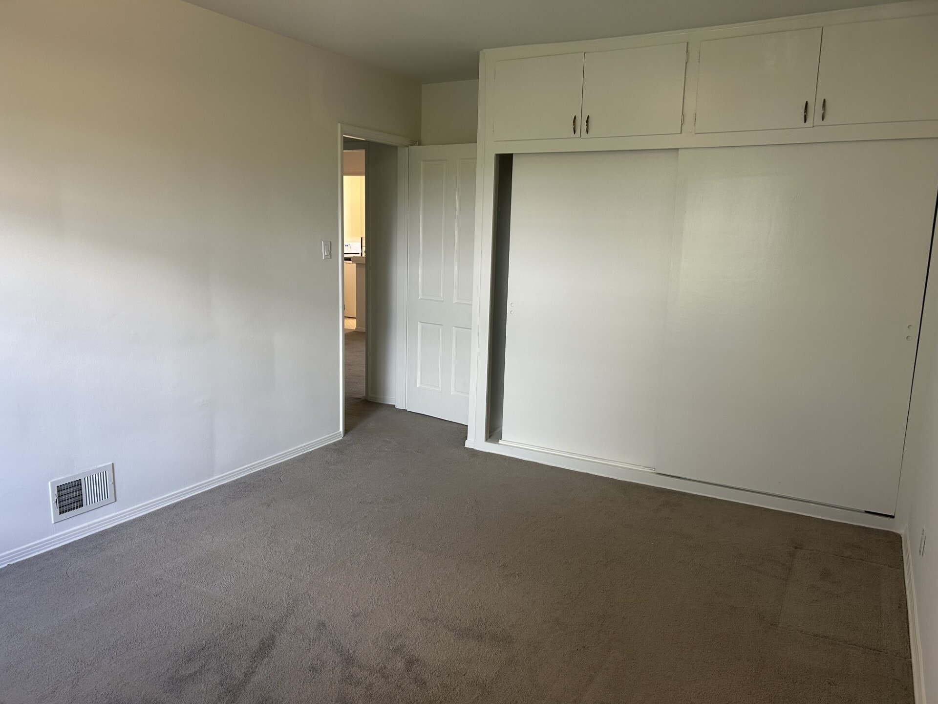 Building Photo - 4191 Dixie Canyon Ave