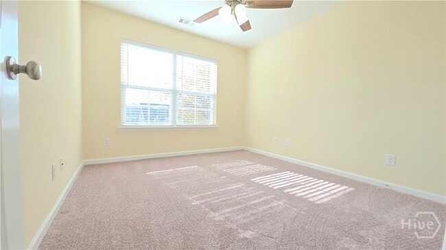 Building Photo - 30 Cantle Dr