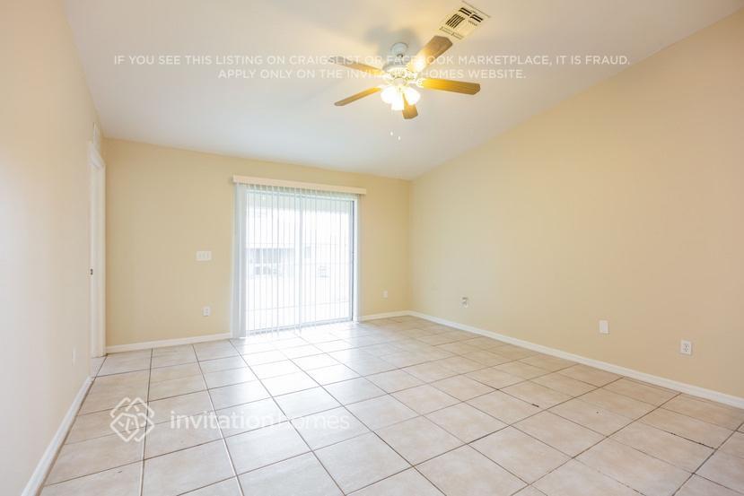 Building Photo - 4824 Leonard Blvd S