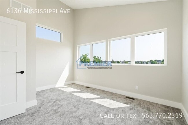 Building Photo - 6136 Mississippi Ave