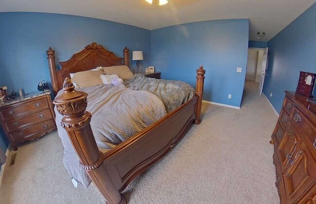 Building Photo - West Side + Fenced-in Yard + Attached 2-Car Garage + Washer & Dryer! Available June 19th!