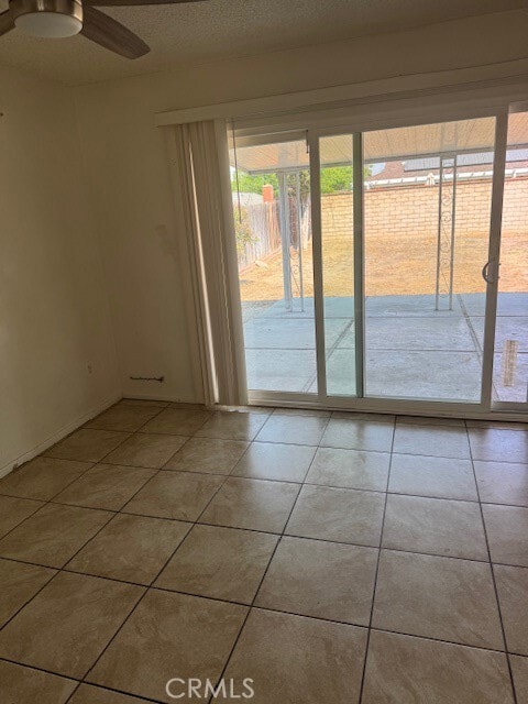 Building Photo - 3205 Celeste Dr