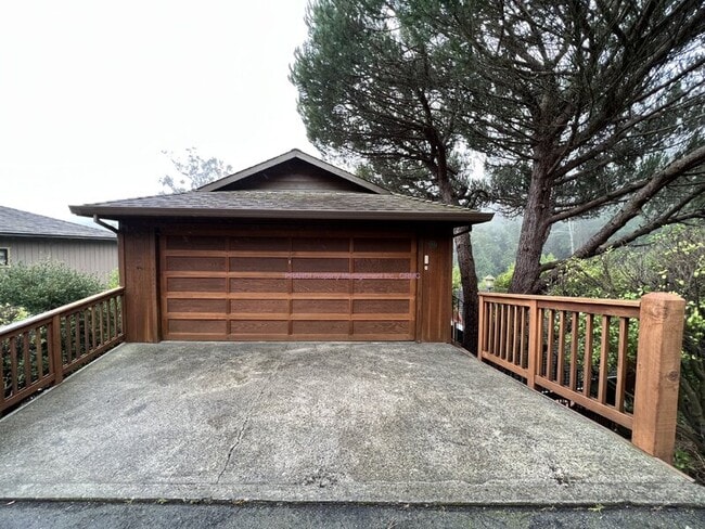 Building Photo - 85 George Ln