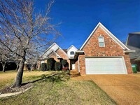 Building Photo - 11652 Belle Manor Dr