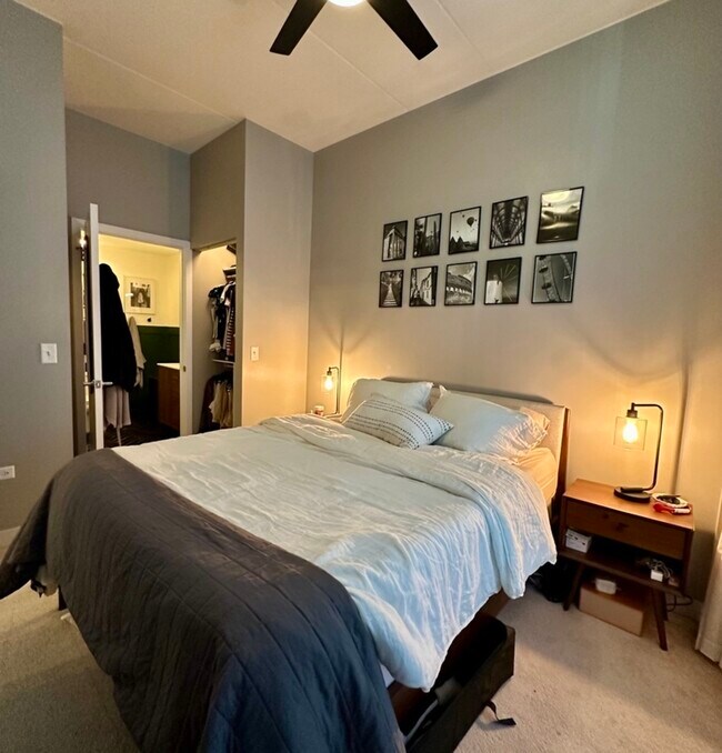 Building Photo - 660 W Wayman St