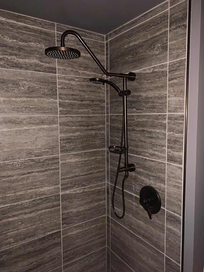 Building Photo - 334 Pine Glade Rd