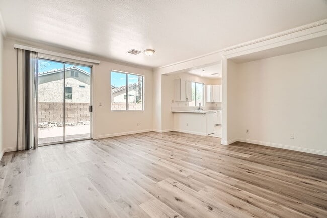 Building Photo - Come see why this is you next home!