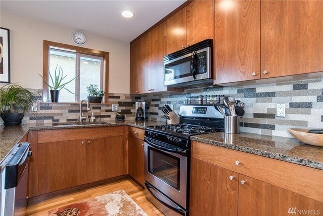Building Photo - 2646 NW 57th St