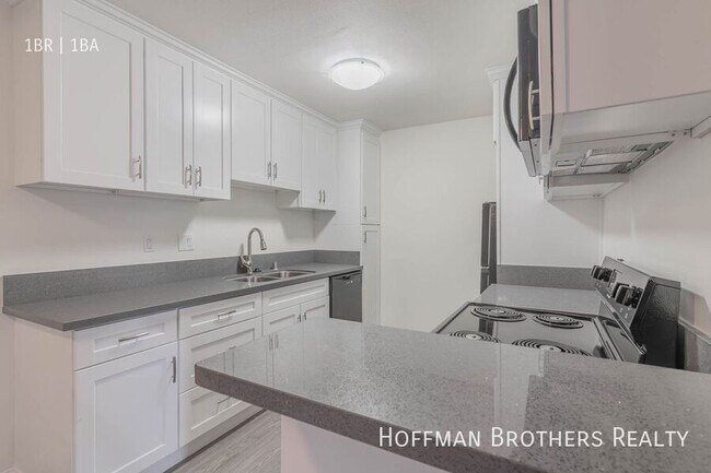 Building Photo - 8123 Langdon Ave