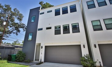 Building Photo - 836 Fisher St