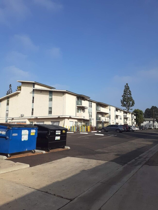 Building Photo - Reflections at Sepulveda