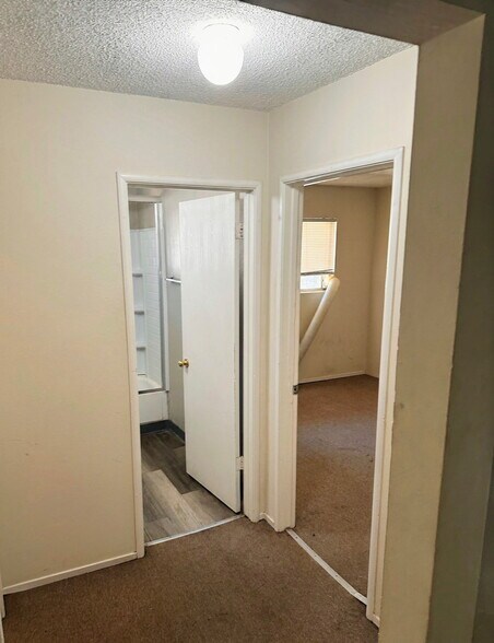 Hallway between bedroom and bathroom! - 614 Rancheria Dr