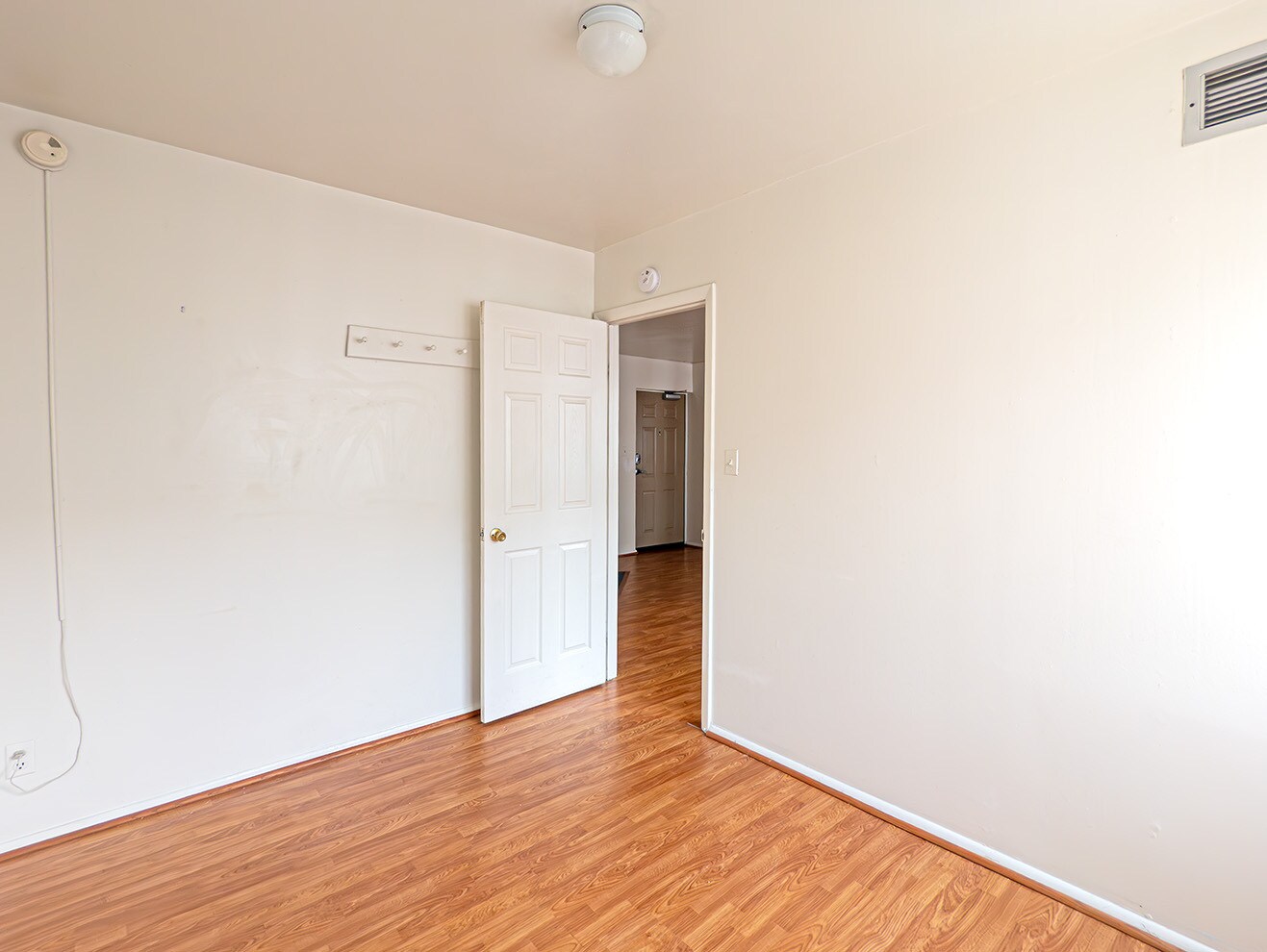 Building Photo - 4330 Hartwick Rd
