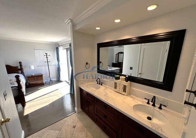 Building Photo - 3726 Coolheights Dr