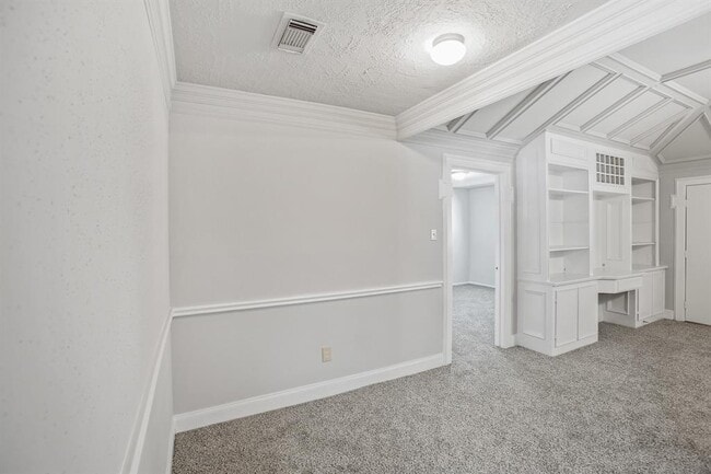 Building Photo - 24110 Griffin House Ln