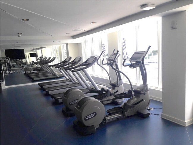 Building Photo - 4250 Biscayne Blvd