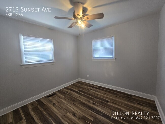 Building Photo - 2713 Sunset Ave