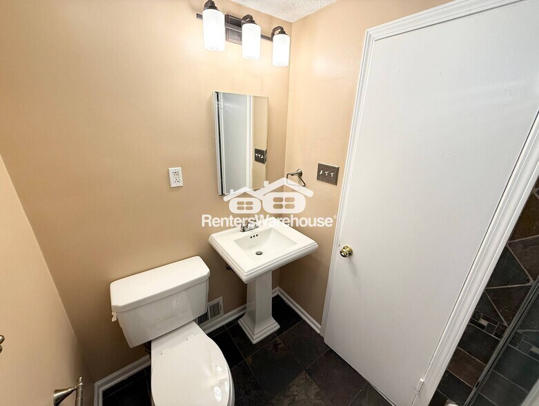 Building Photo - 5317 W 73rd St
