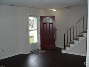 Building Photo - PEMBROKE AREA VIRGINIA BEACH FOR RENT!