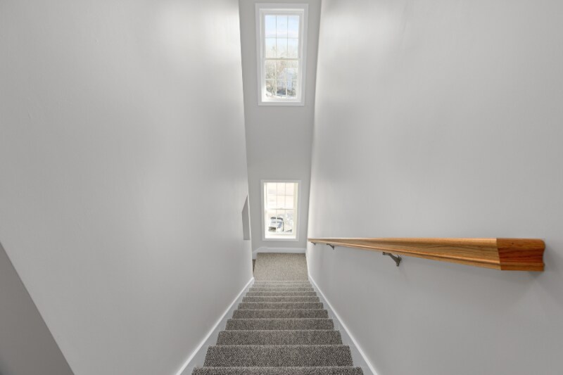 Building Photo - 23 Karatzas Avenue